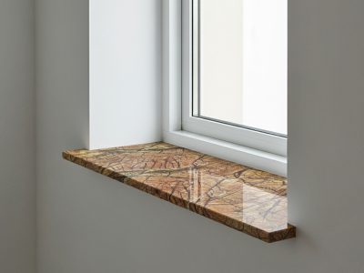 Rainforest-Brown-Marmor-Fensterbaenke-poliert-2cm (1)