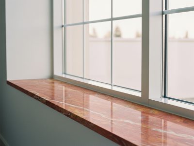 Travertin-Rot-Fensterbaenke_800x600